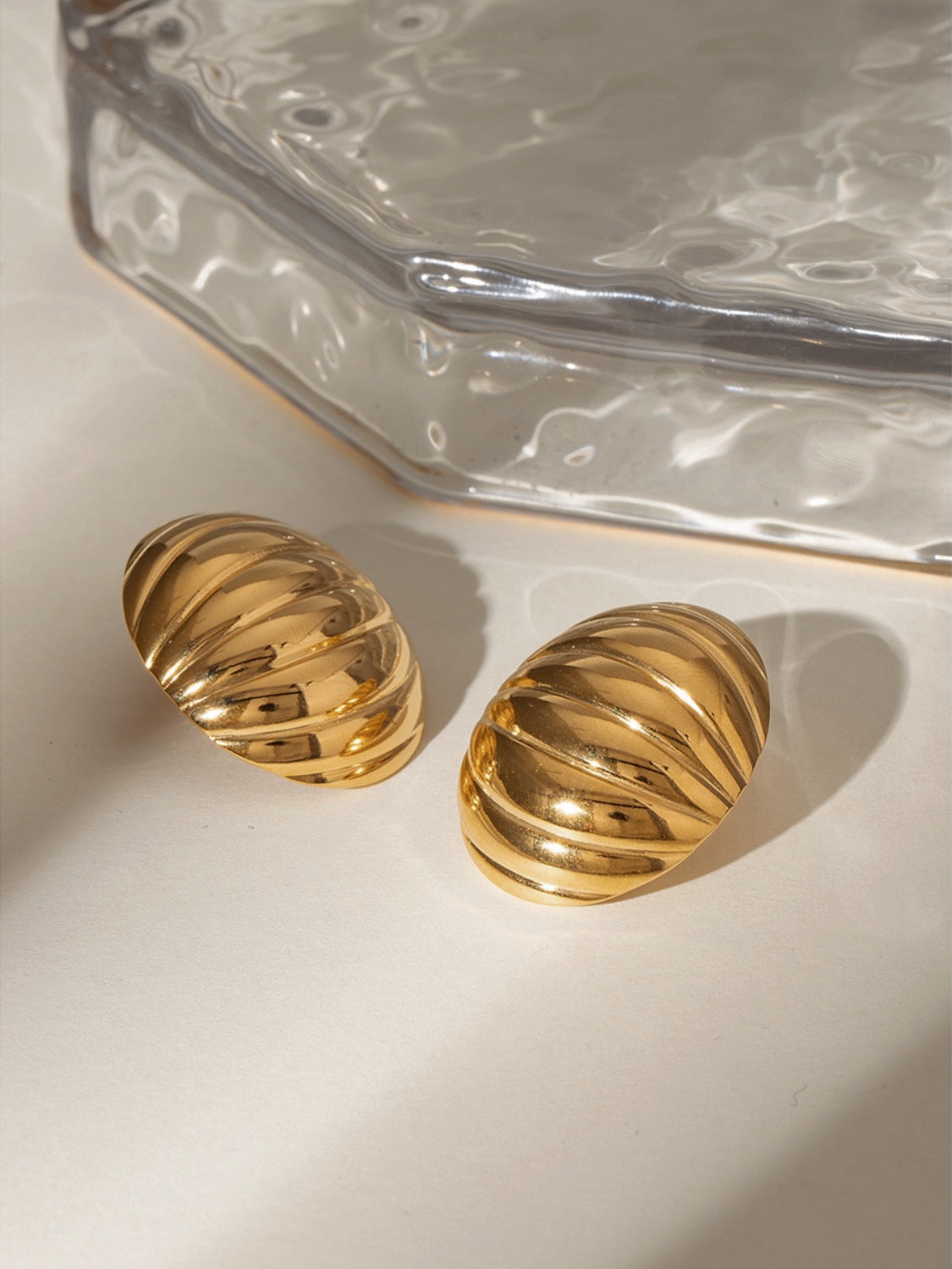 The Half Shell Ribbed Earrings