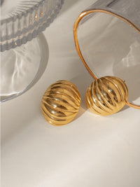 The Half Shell Ribbed Earrings