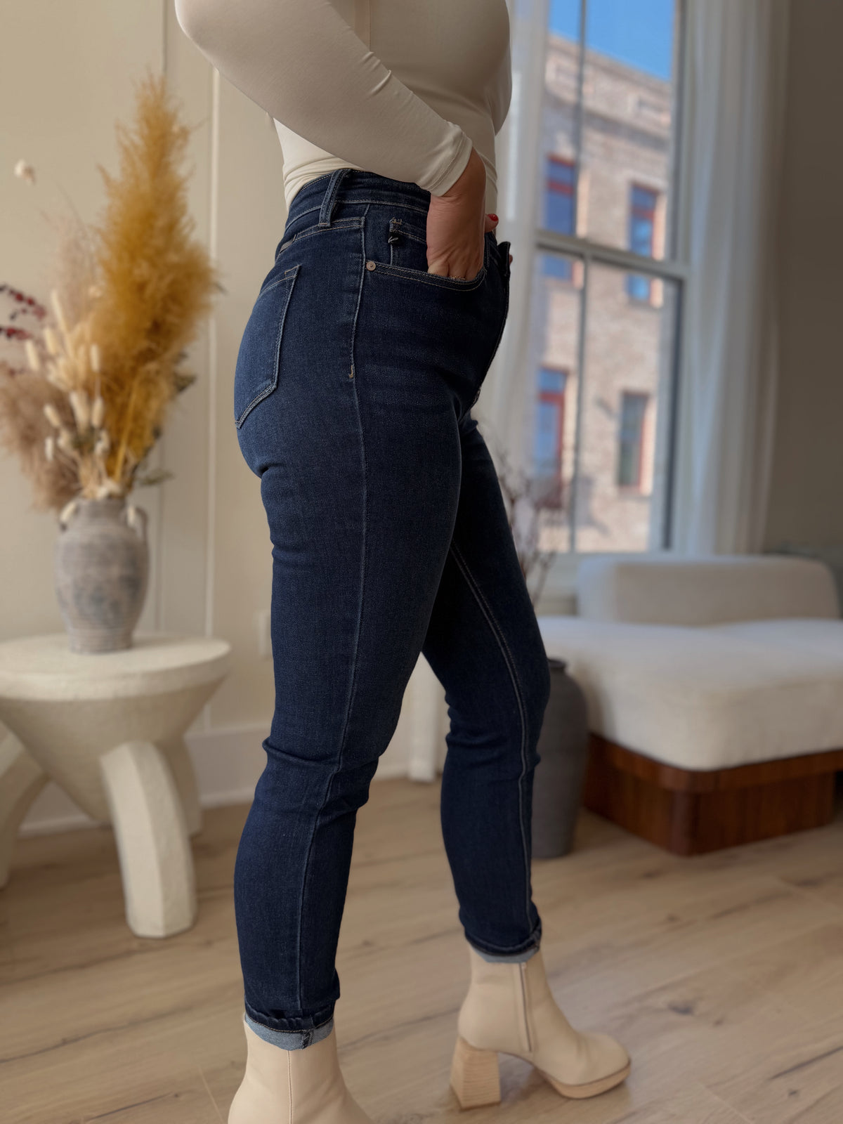 Dark Wash Straight Leg Jeans