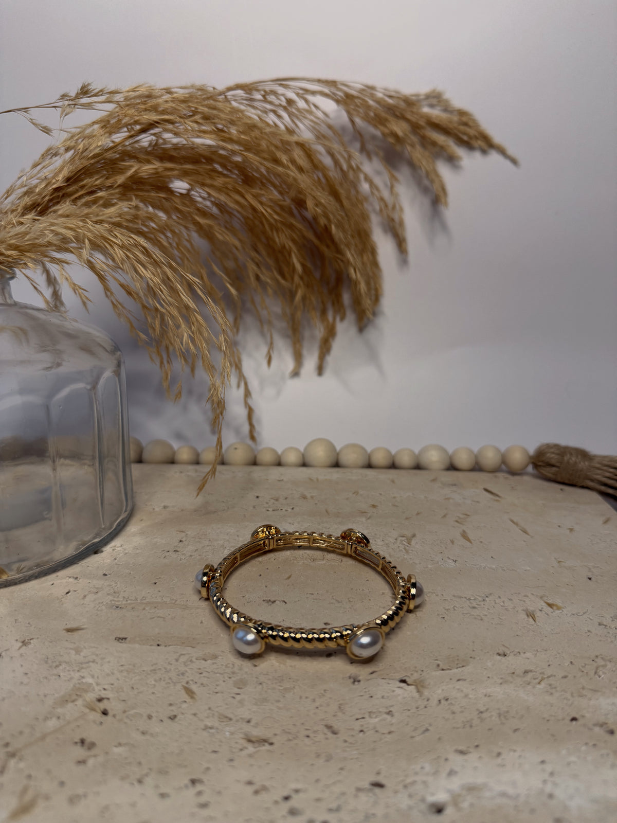 The Oval Pearl Elastic Bracelet
