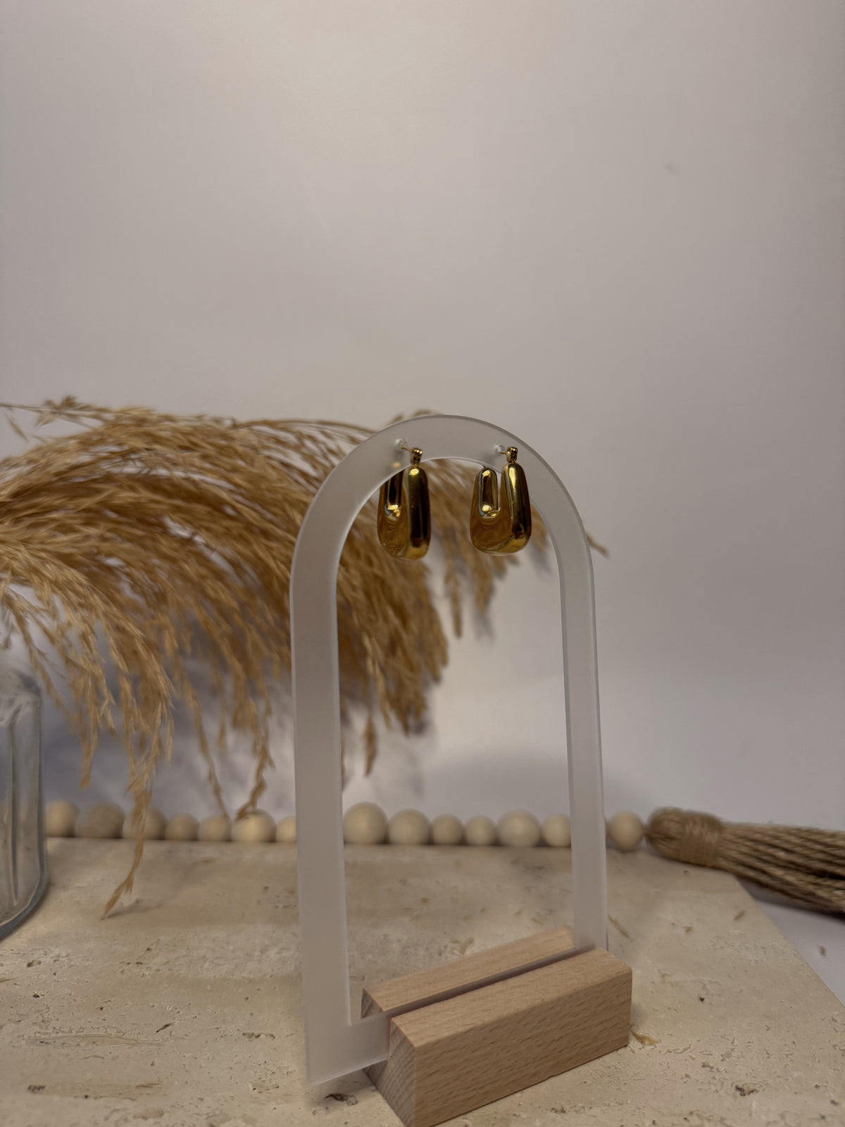 The Lightweight Gold Chunky Hoop Earrings