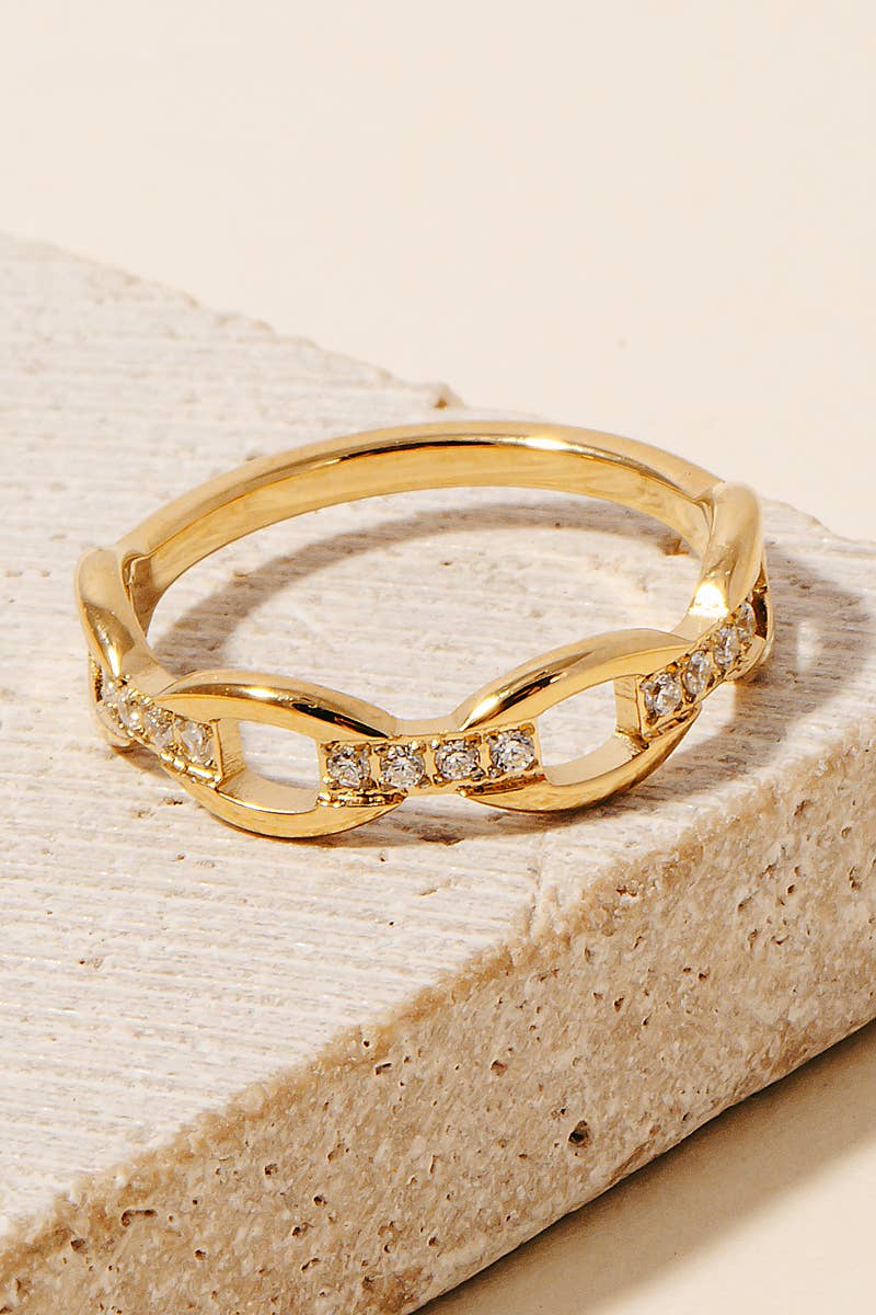The Rhinestone Studded Chain Ring